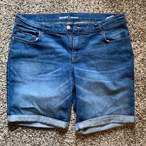 Old navy shorts